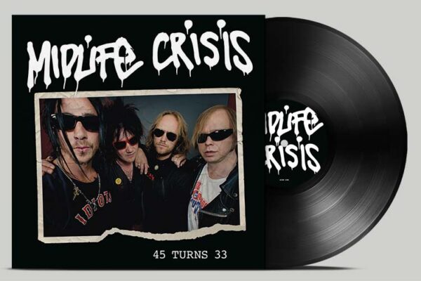 45 turns 33 (Black Vinyl)